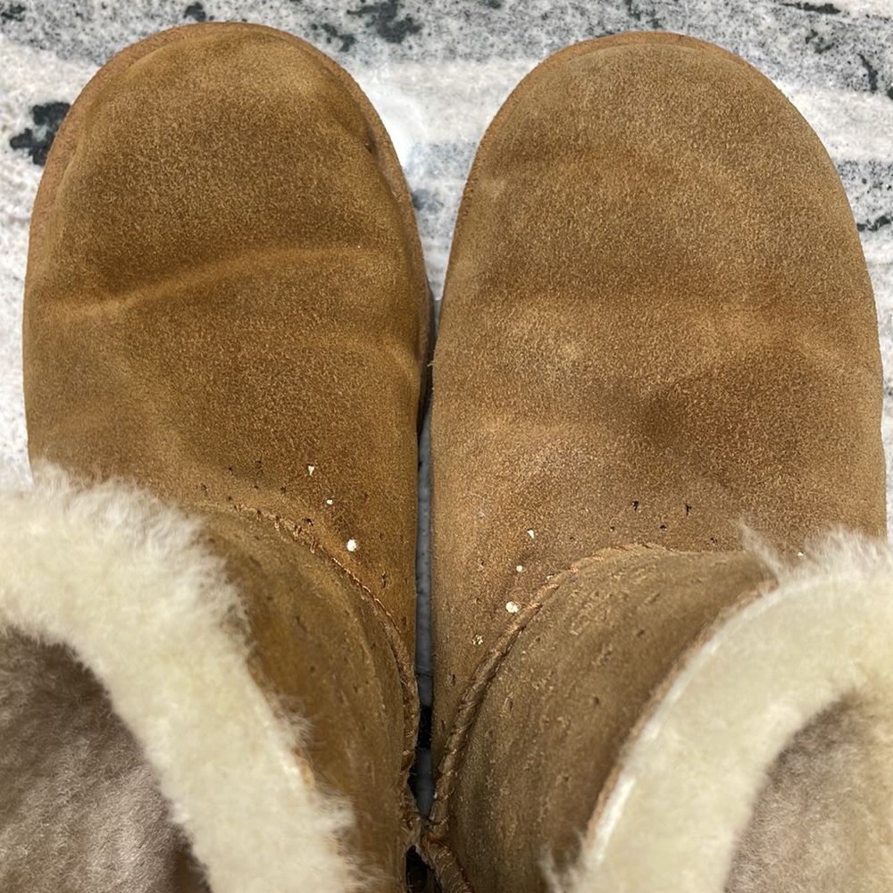 UGG Boots - Picture 5 of 16